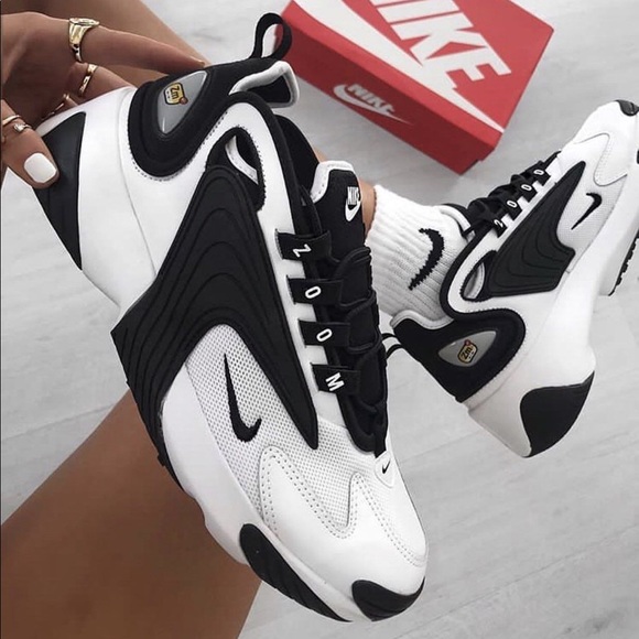 nike air zoom 2k black and white